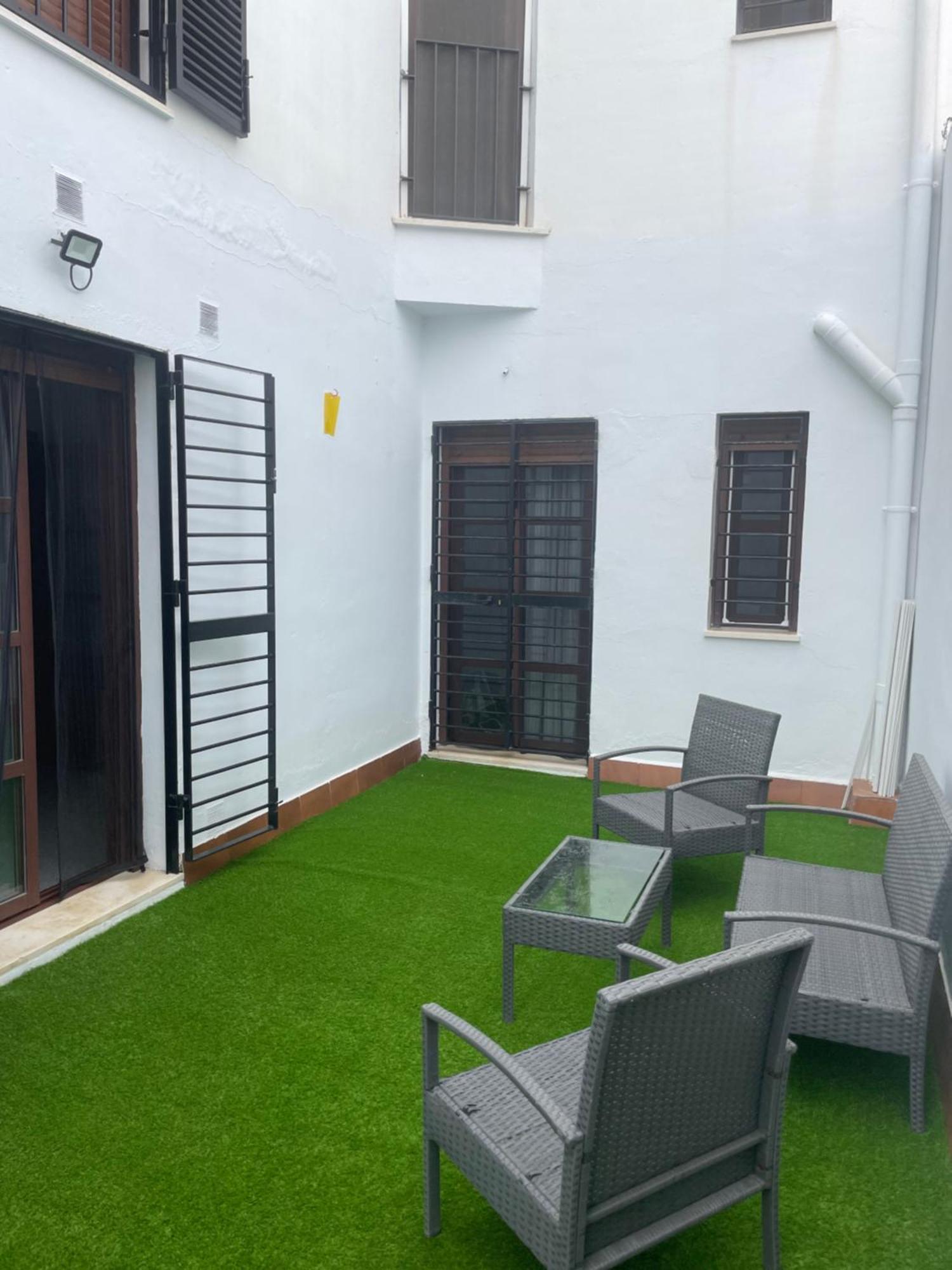 Piso En El Centro De Huelva Silencioso Y Con Gran Patio, Calle La Paz Εξωτερικό φωτογραφία